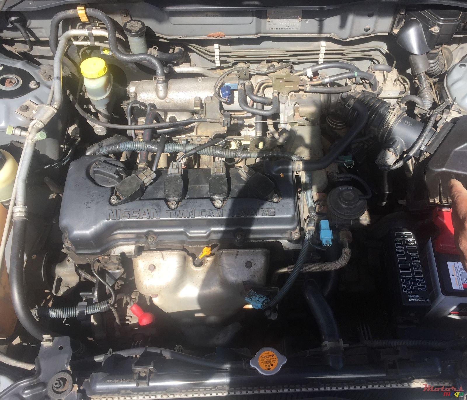 2001' Nissan N16 photo #7