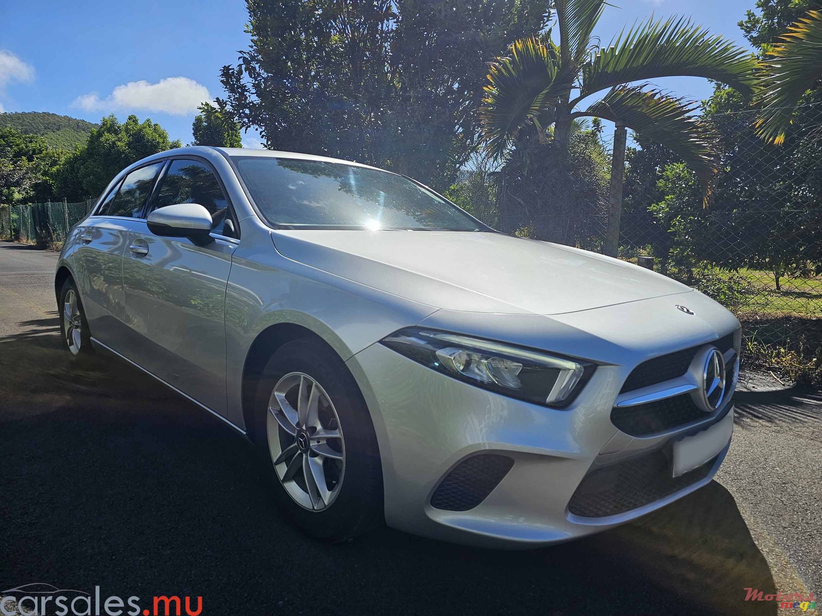 2019' Mercedes-Benz A 180 1.3 Progressive photo #2