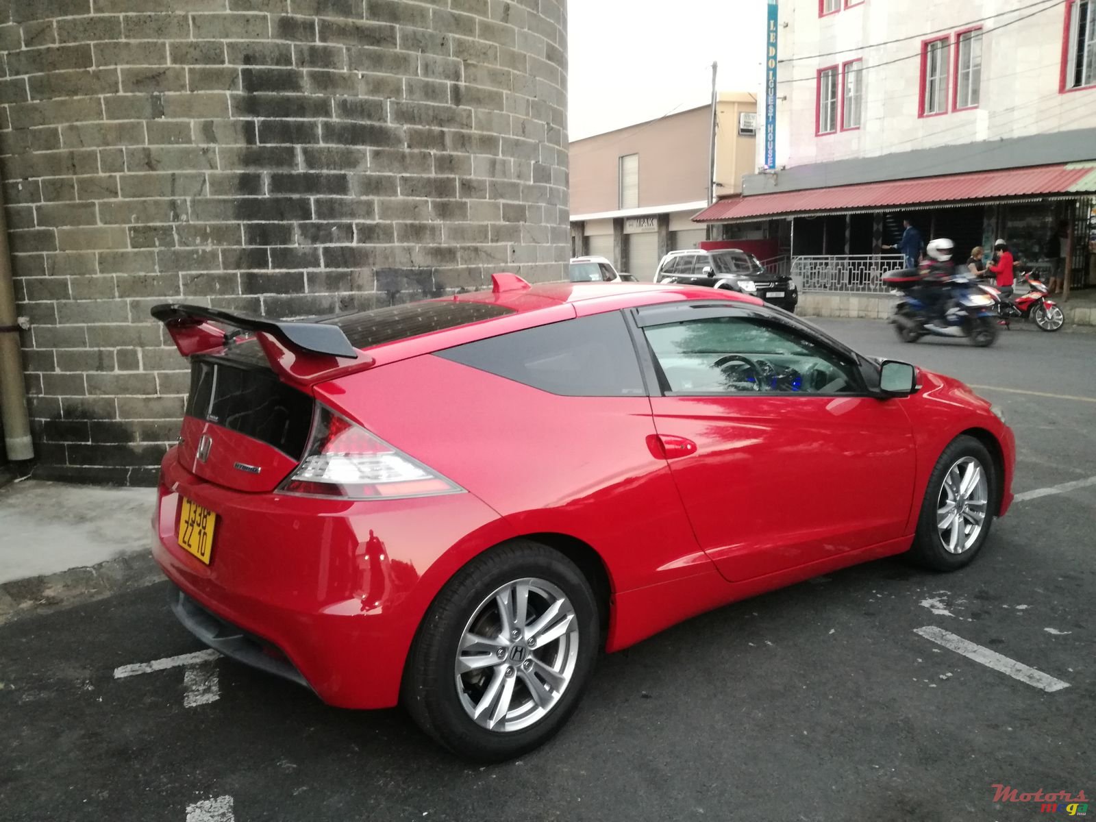 2010' Honda CR-Z photo #3