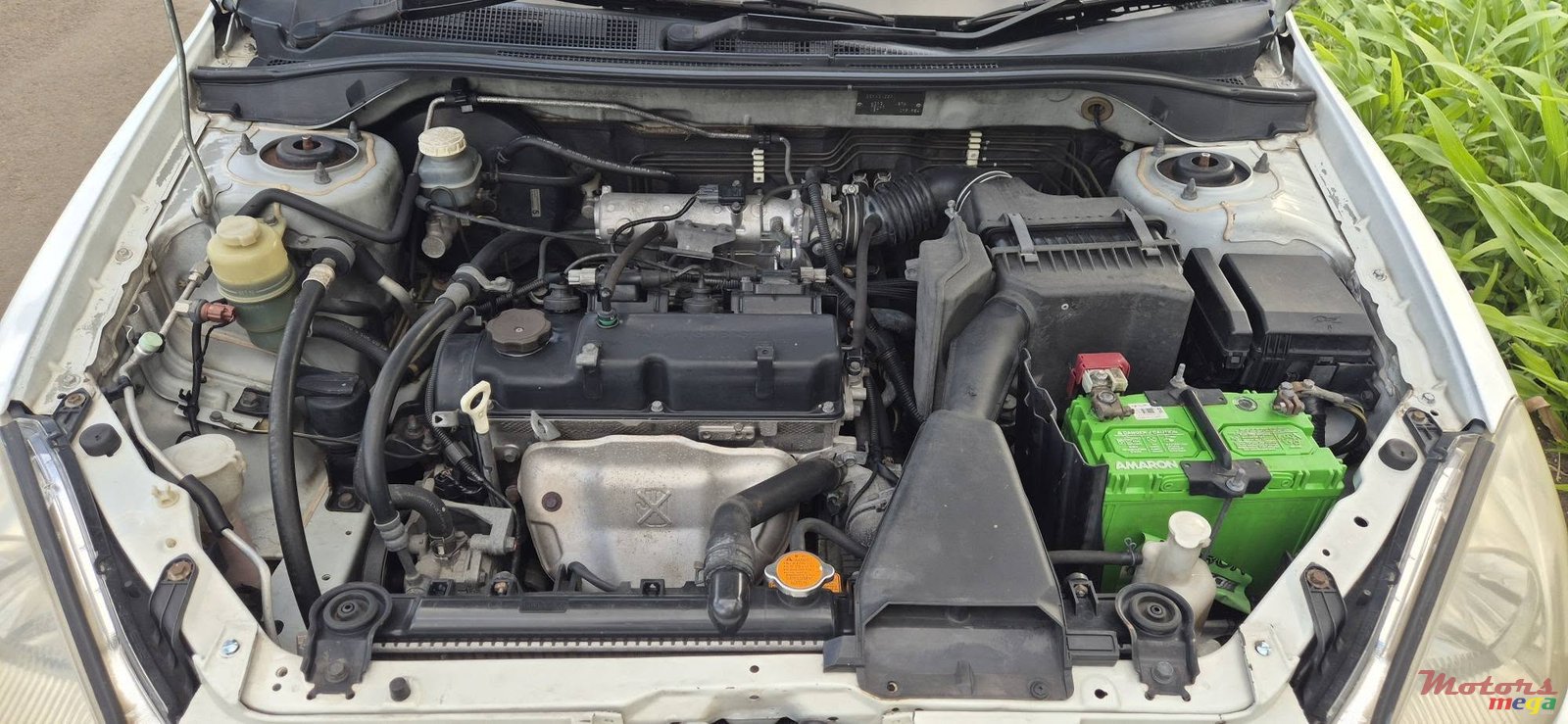 2011' Mitsubishi Lancer GLX photo #7