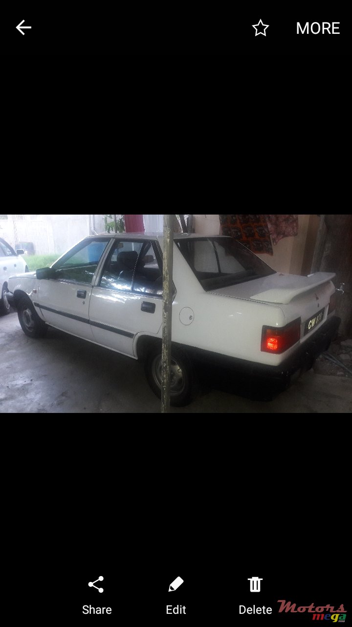 1988' Mitsubishi Lancer photo #3