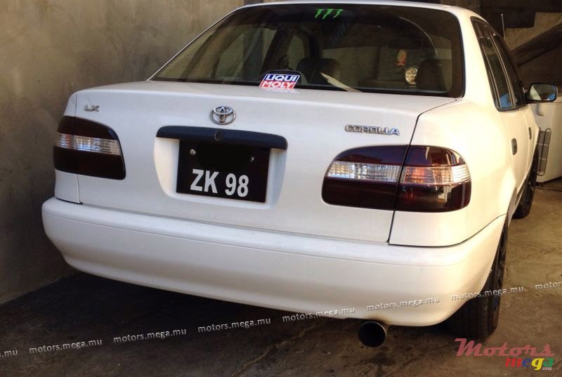 1998' Toyota Corolla photo #2