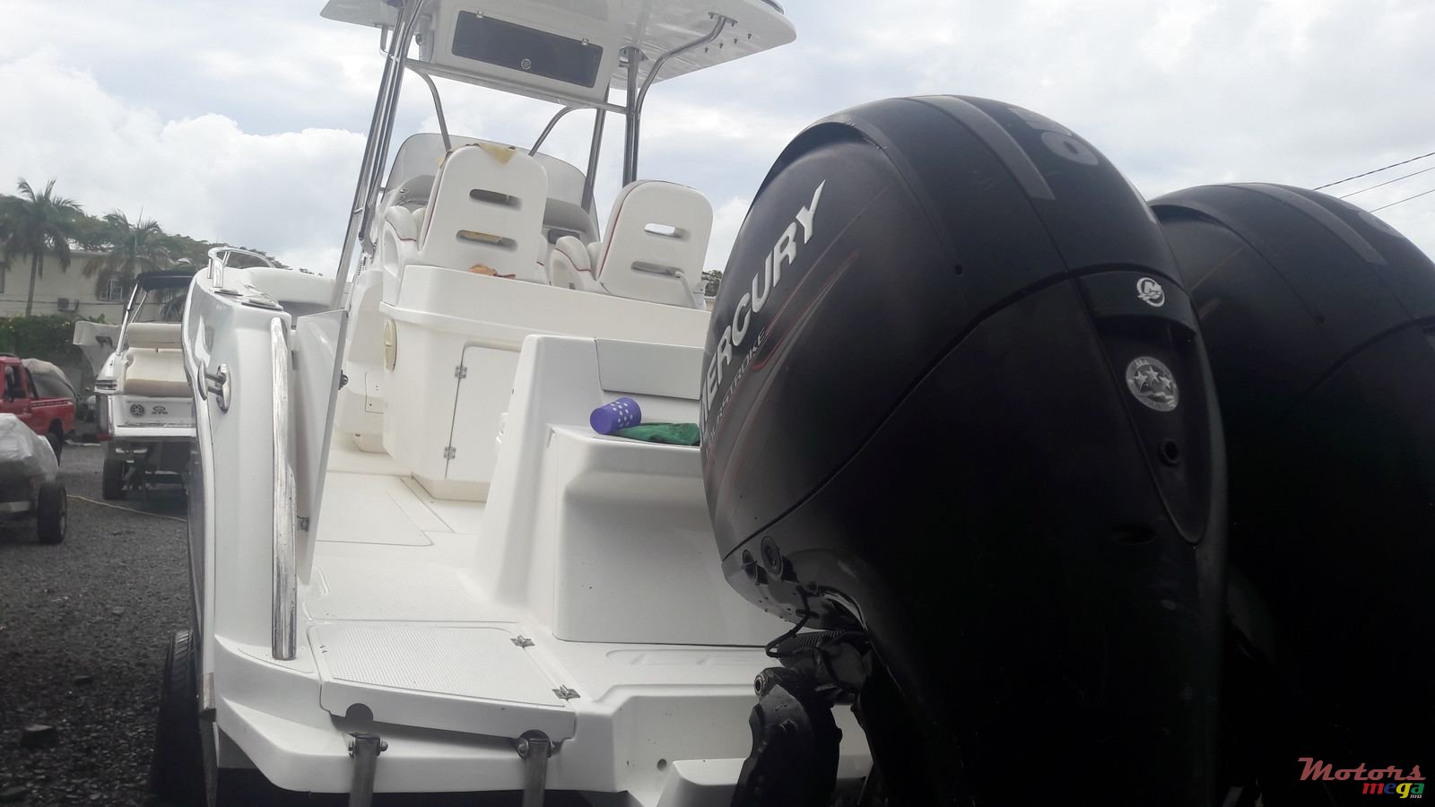 2012' Legend photo #6