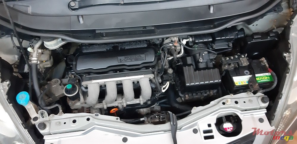 2008' Honda Fit photo #7