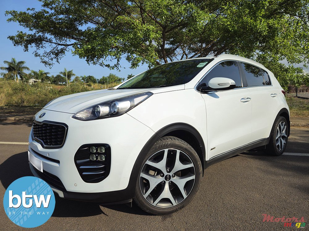 2018' Kia Sportage GT Line photo #2