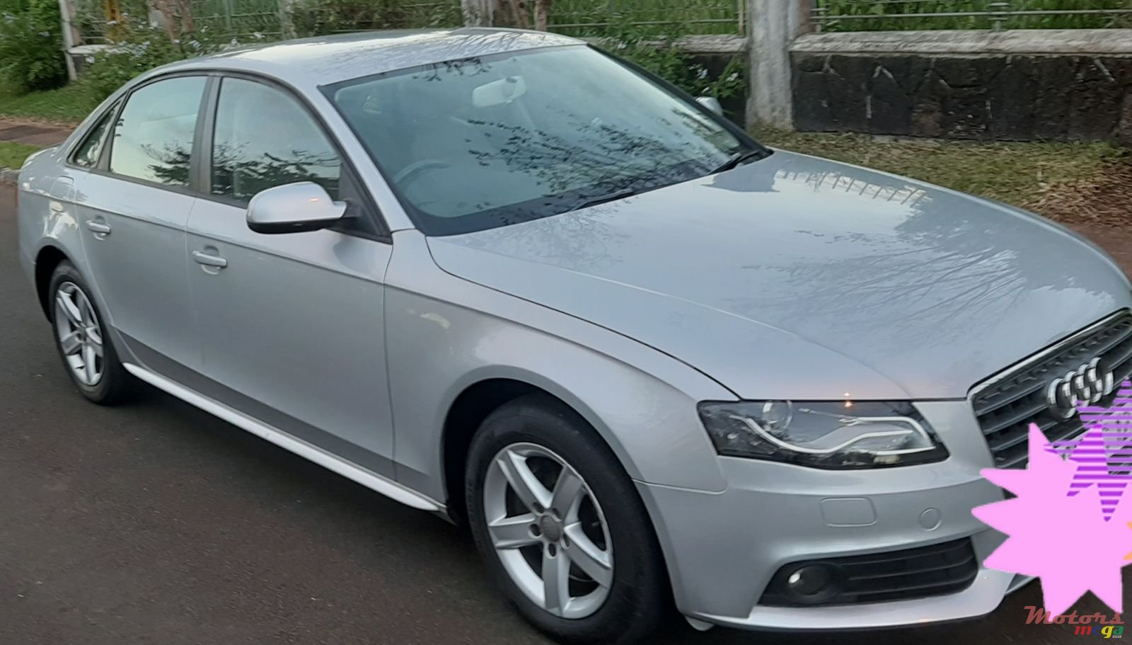 2012' Audi A4 photo #2