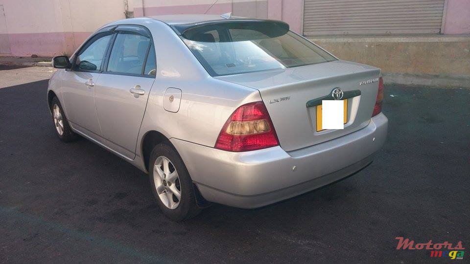 2002' Toyota Corolla photo #2