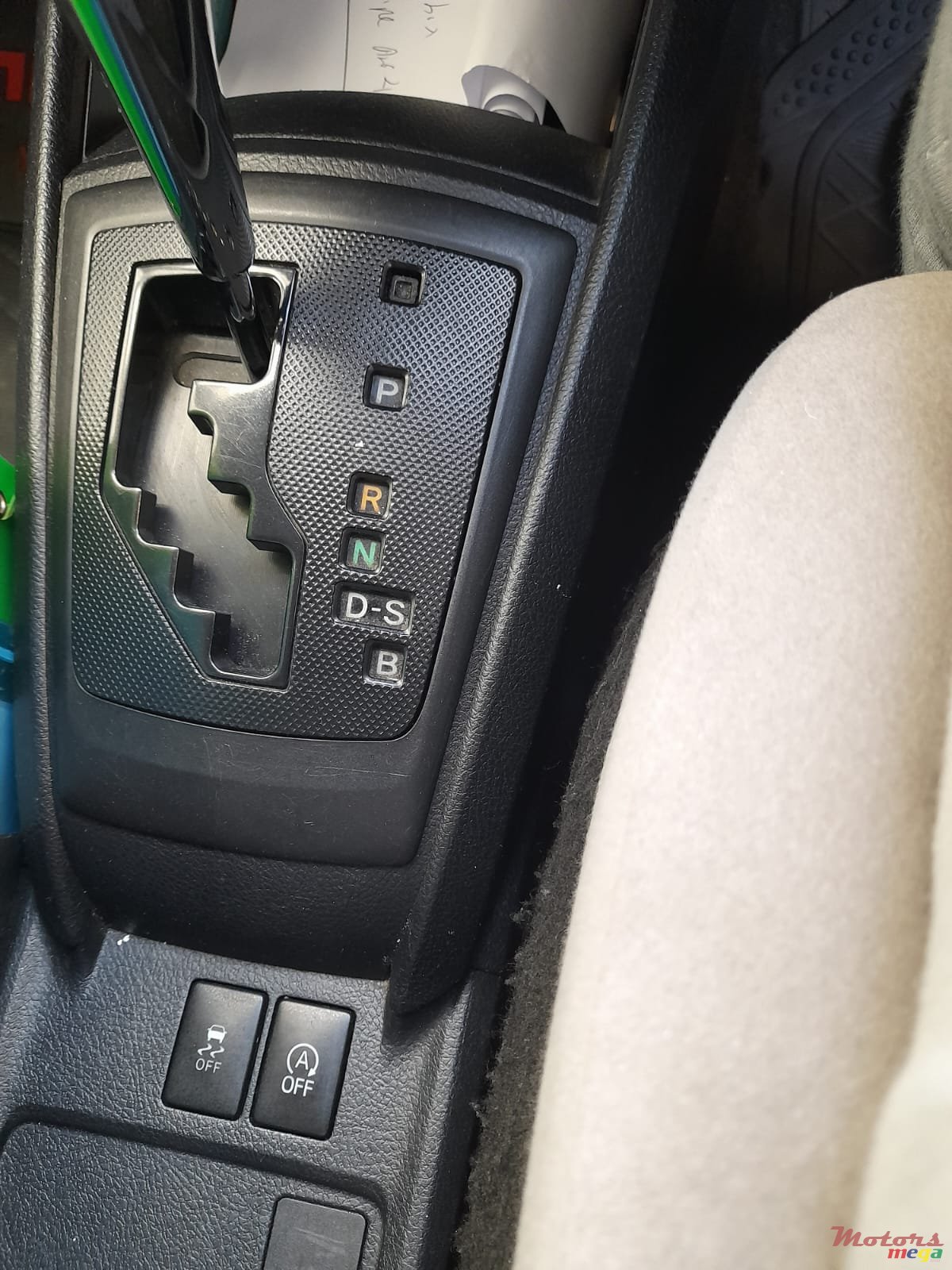 2016' Toyota Axio photo #5