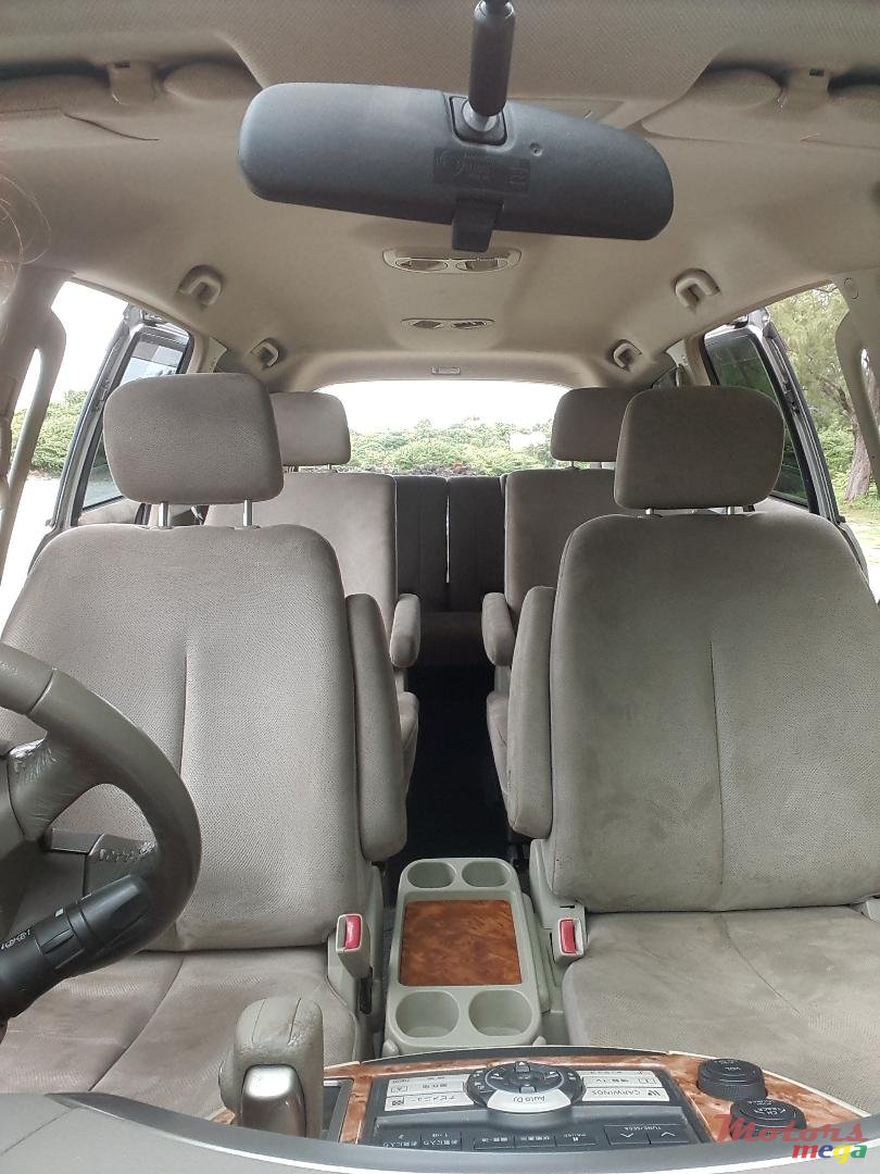 2003' Nissan Presage photo #4