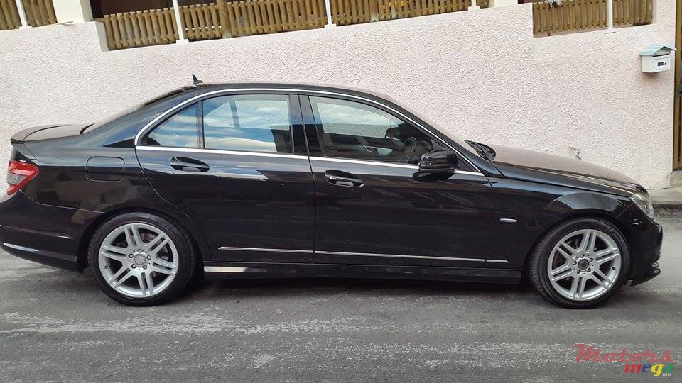 2009' Mercedes-Benz CLC 180 photo #1