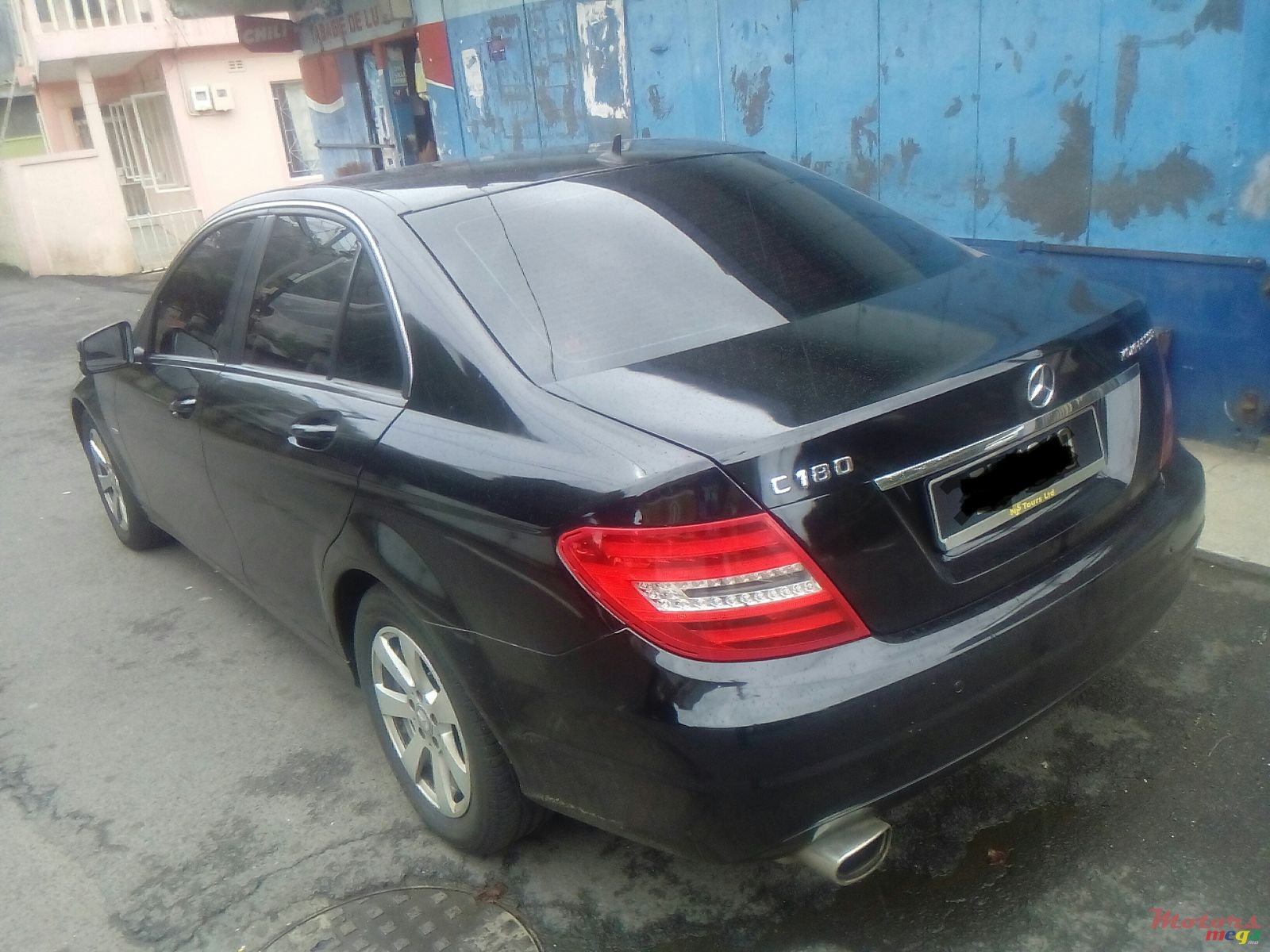 2011' Mercedes-Benz CL 180 photo #2