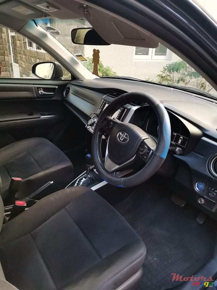 2013' Toyota Corolla Fielder photo #4