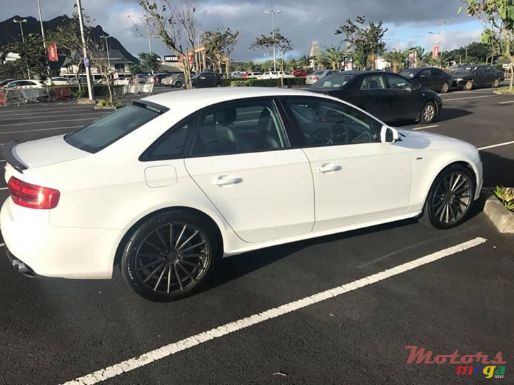 2012' Audi A4 photo #2