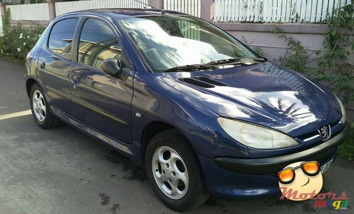 2000' Peugeot 206 photo #1
