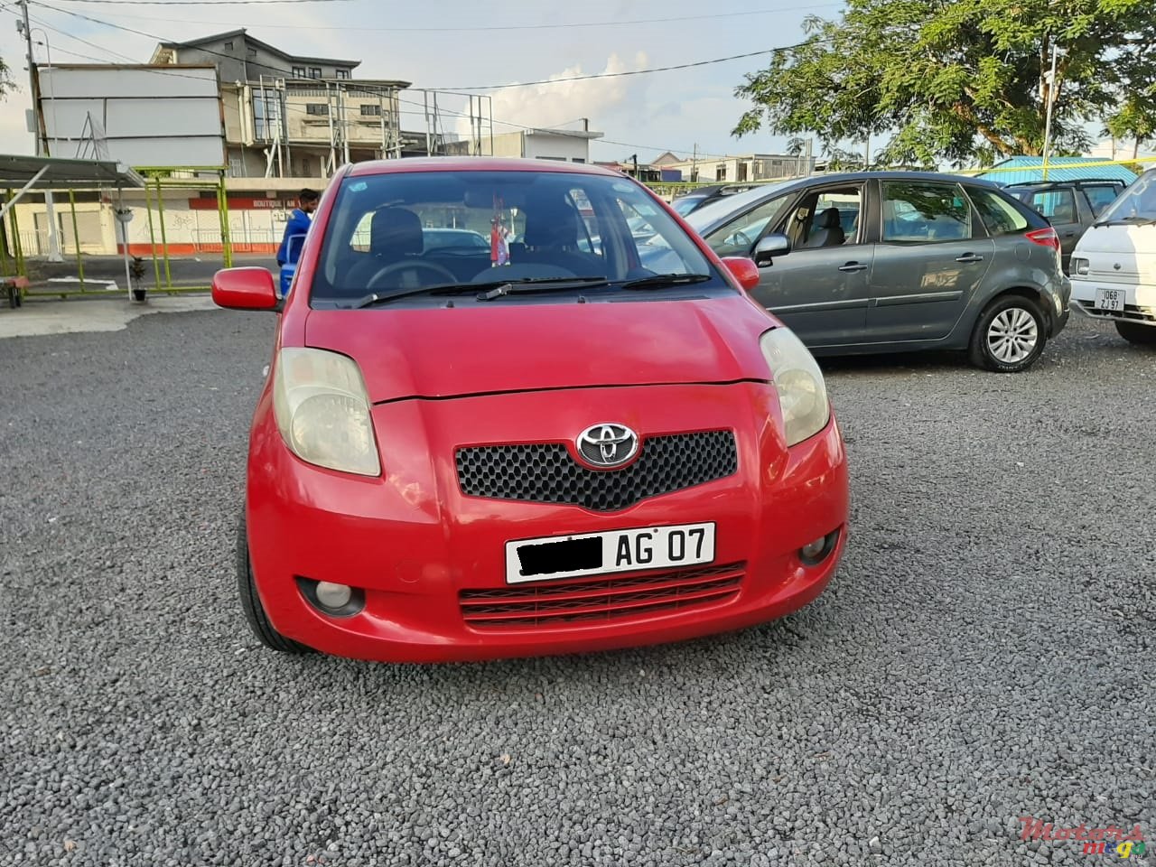 2007' Toyota Yaris photo #2