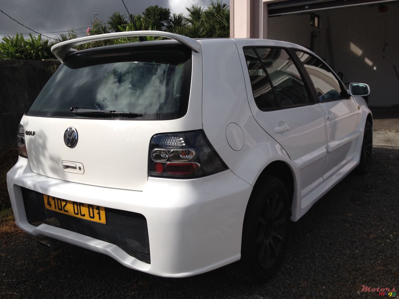 2001' Volkswagen Golf IV photo #4