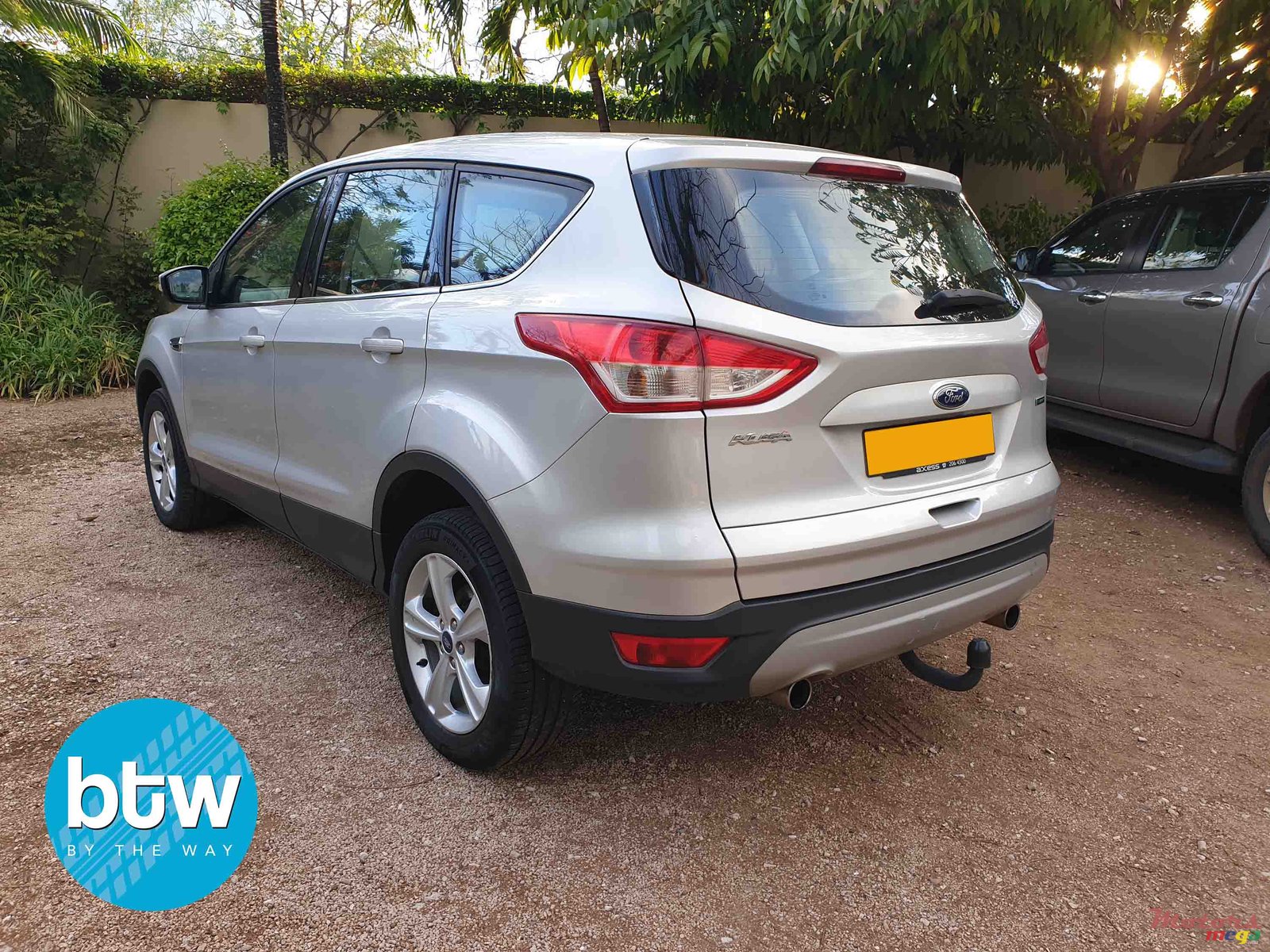 2015' Ford Kuga photo #3