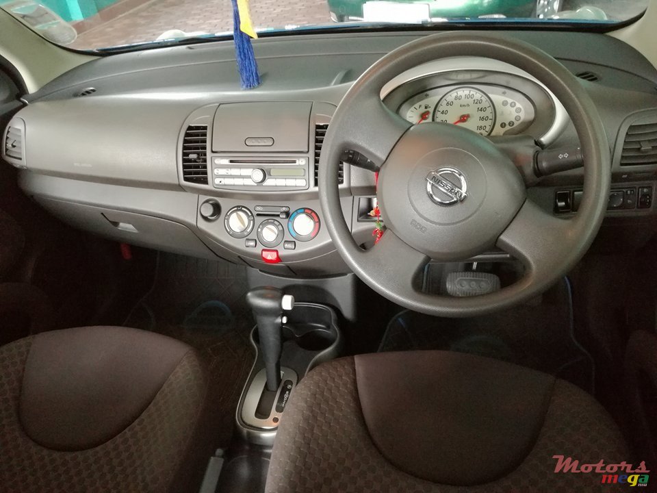 2009' Nissan March photo #1
