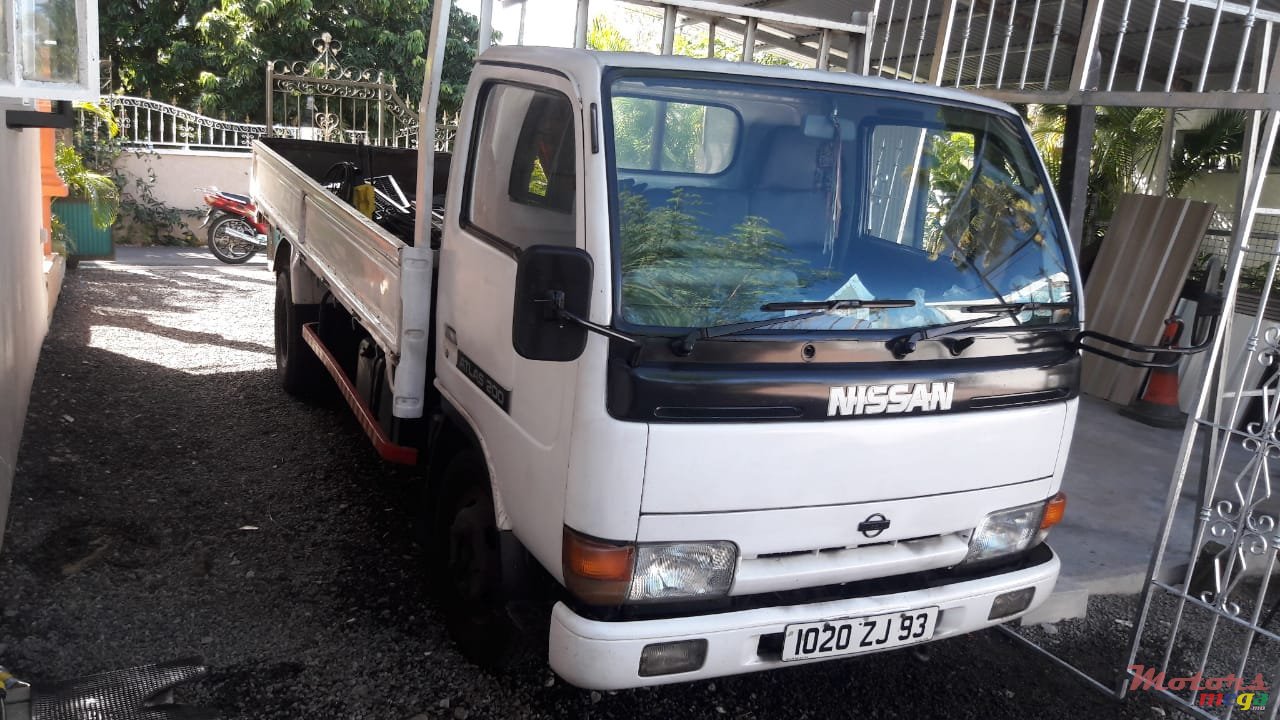 1993' Nissan Atlas 200 photo #3