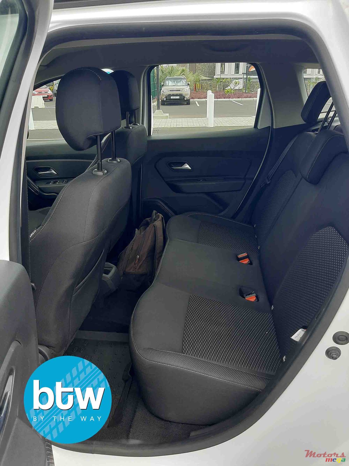 2019' Renault Duster photo #4