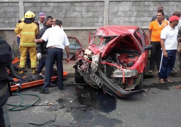 Accident à La Preneuse: un mort et deux blessés