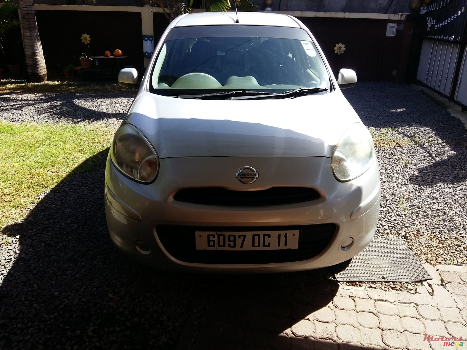 2011' Nissan Micra Ak13 photo #1