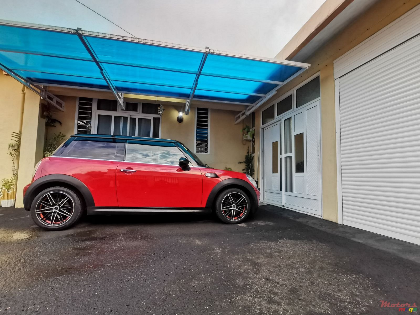 2010' MINI Cooper R50 photo #1