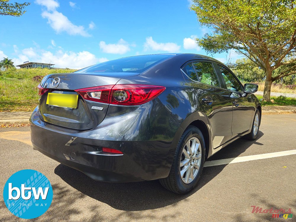 2016' Mazda 3 photo #4