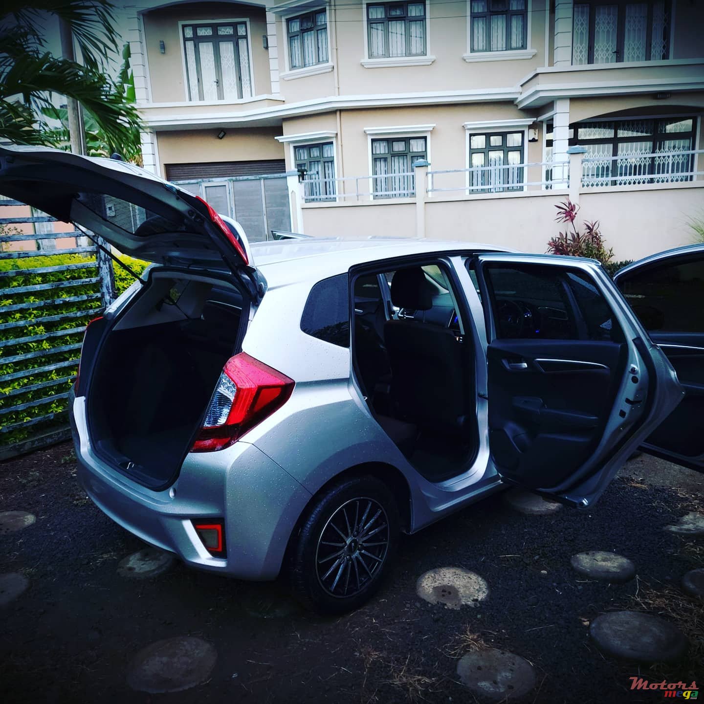 2015' Honda Fit Jant cosmic photo #3