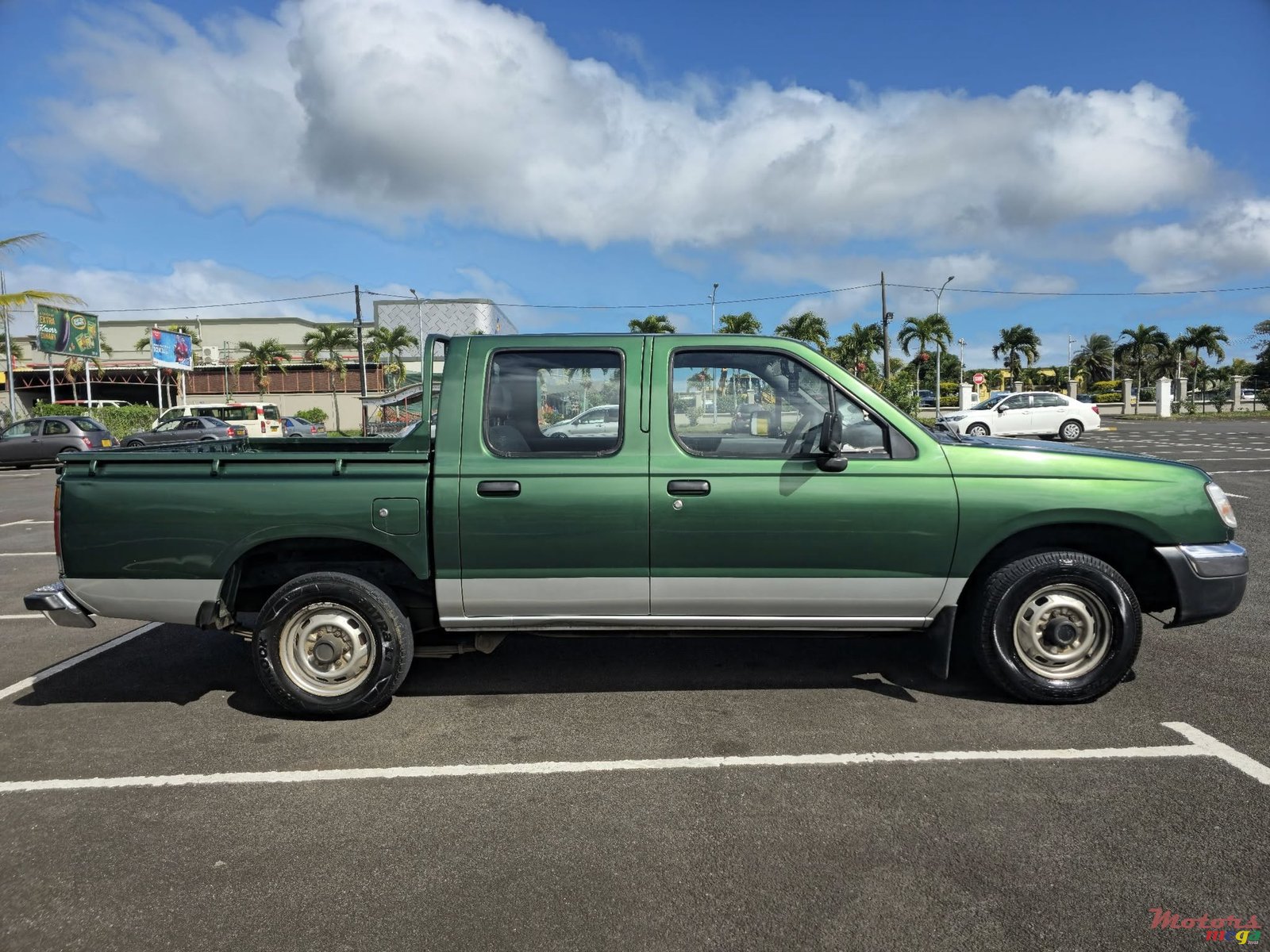 1999' Nissan Pickup D22 photo #2
