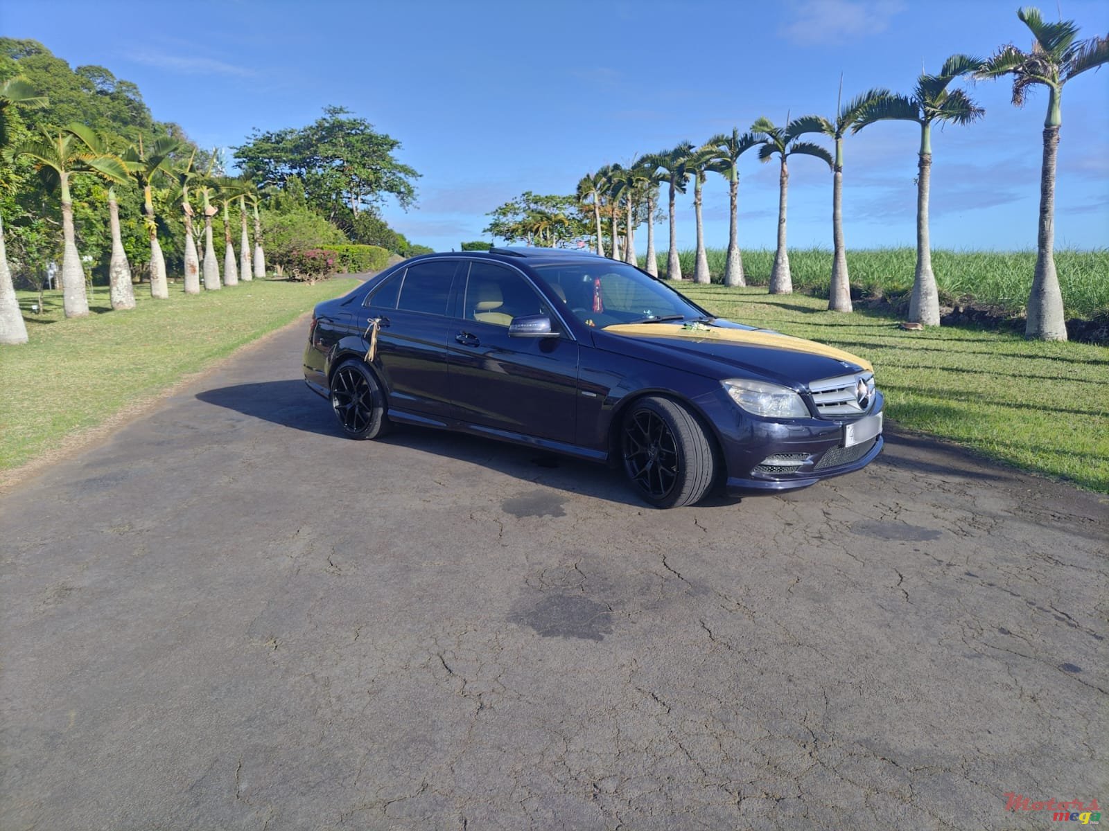 2010' Mercedes-Benz C 180 photo #2