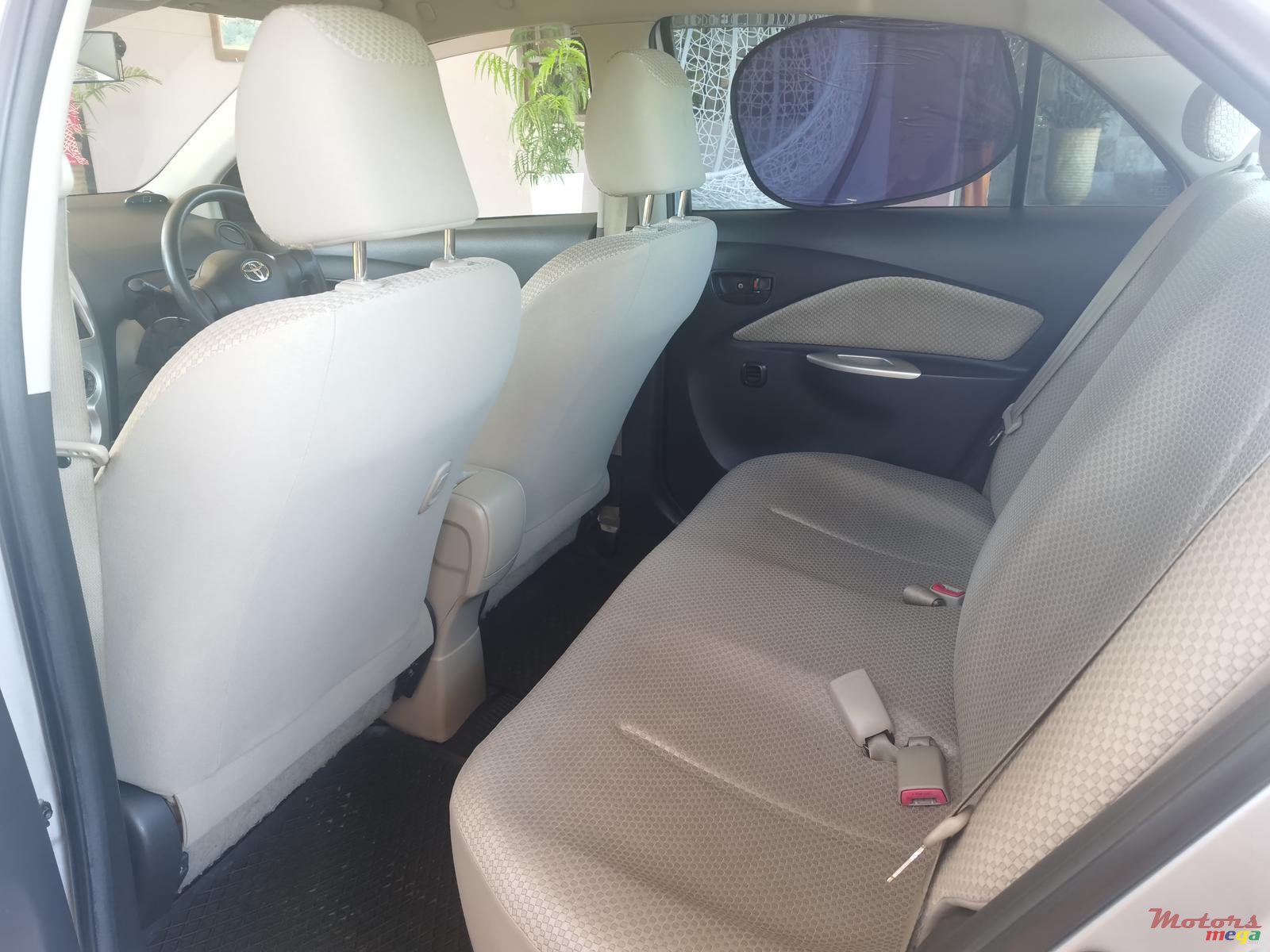 2007' Toyota Yaris Belta photo #4