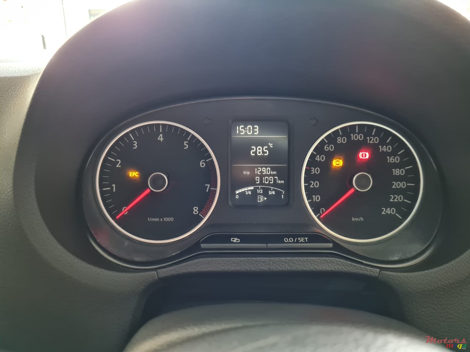 2010' Volkswagen Polo photo #7