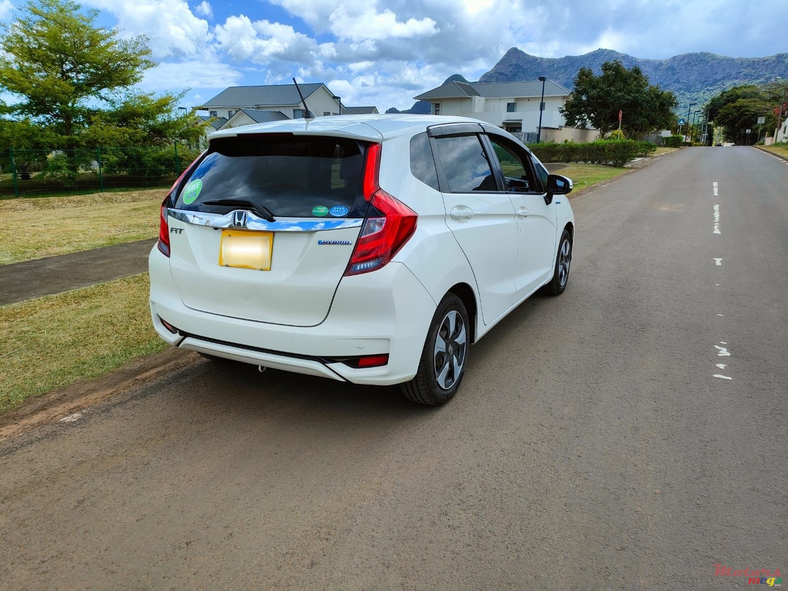 2017' Honda Fit photo #2