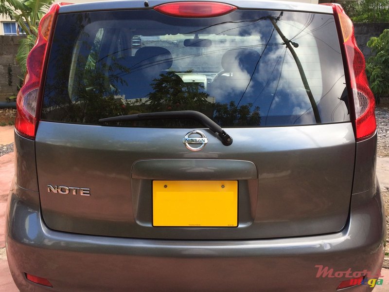 2006' Nissan Note photo #3