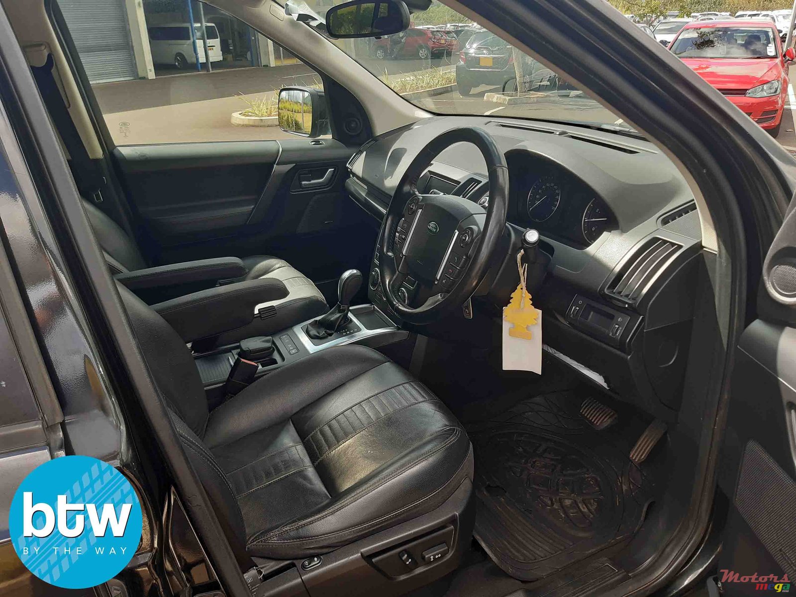 2013' Land Rover Freelander 2 Si4 photo #5