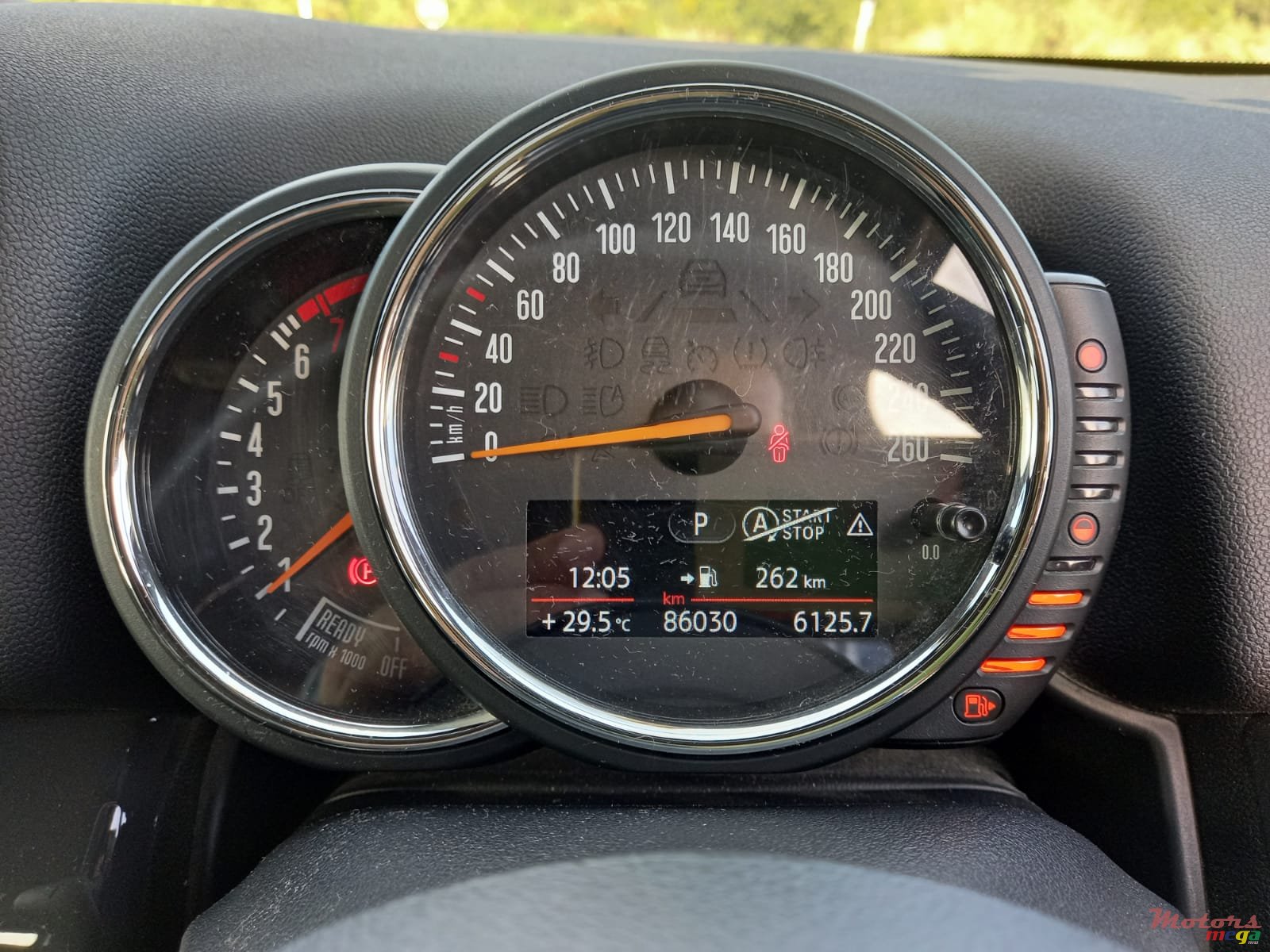 2017' MINI Cooper Countryman photo #7