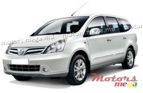 2010' Nissan Grand Livina photo #1
