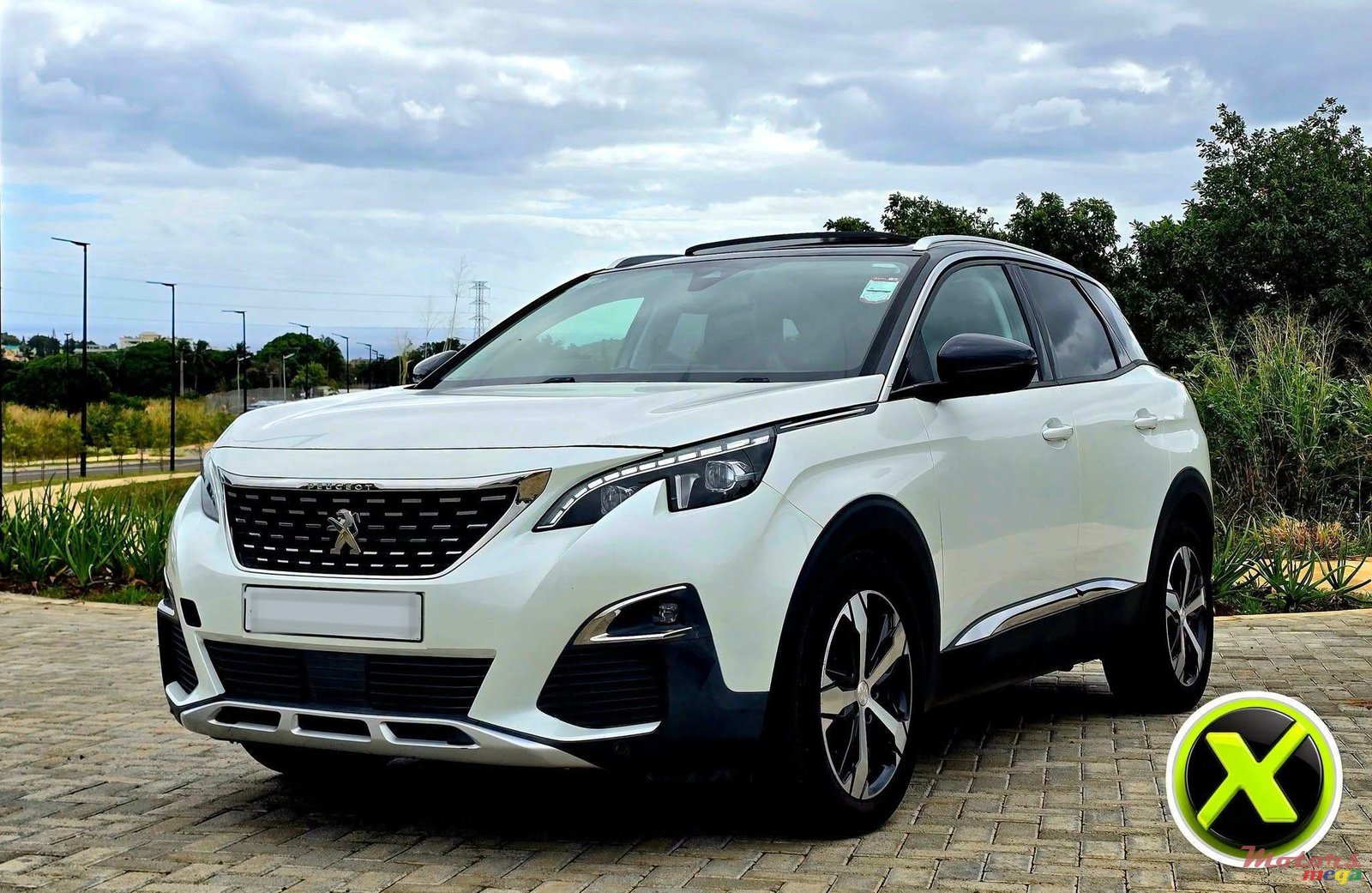 2018' Peugeot 3008 Allure photo #1