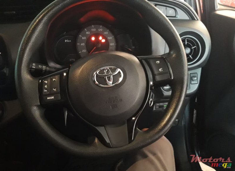 2018' Toyota Vitz photo #5