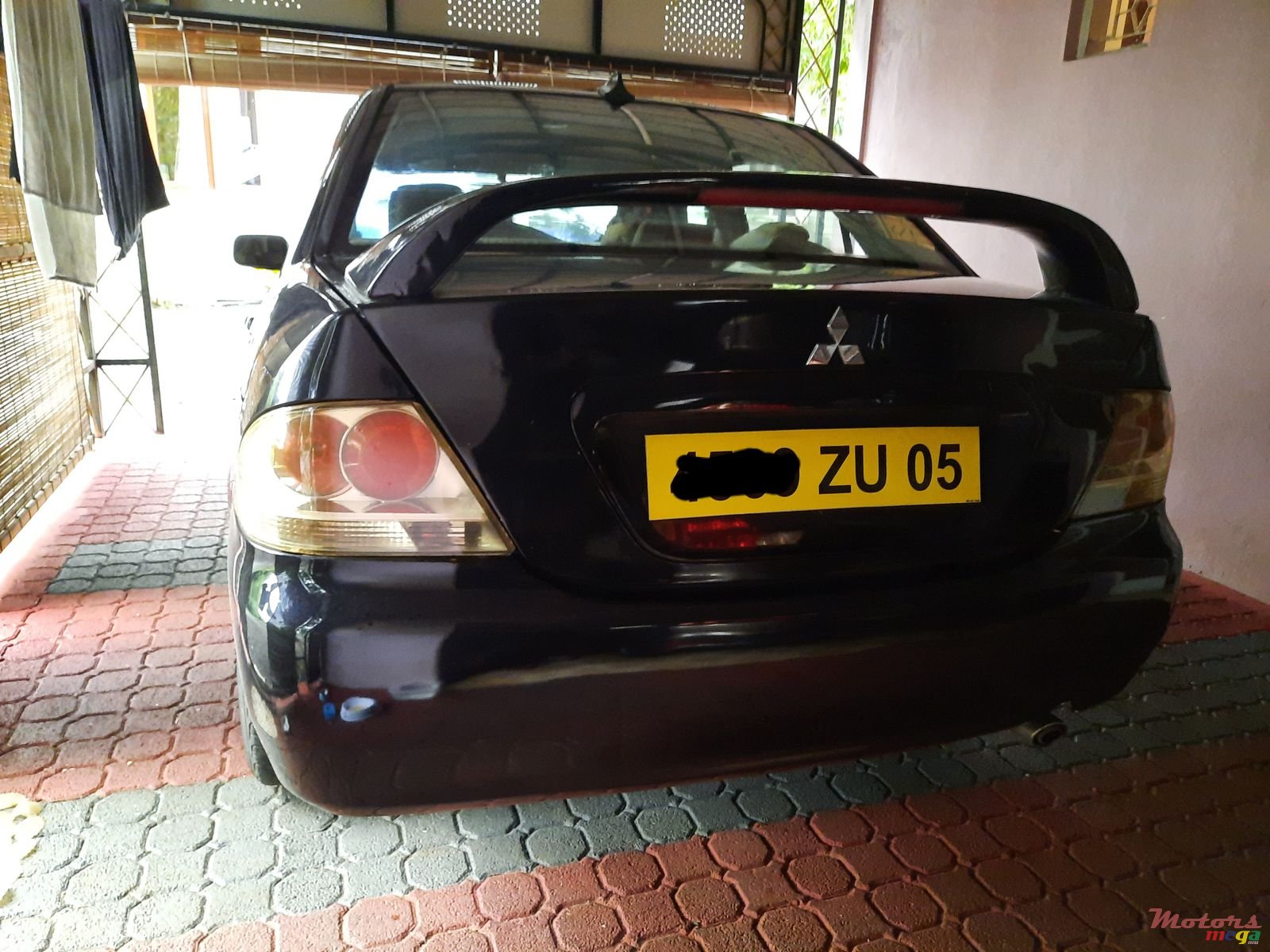 2005' Mitsubishi Lancer photo #6