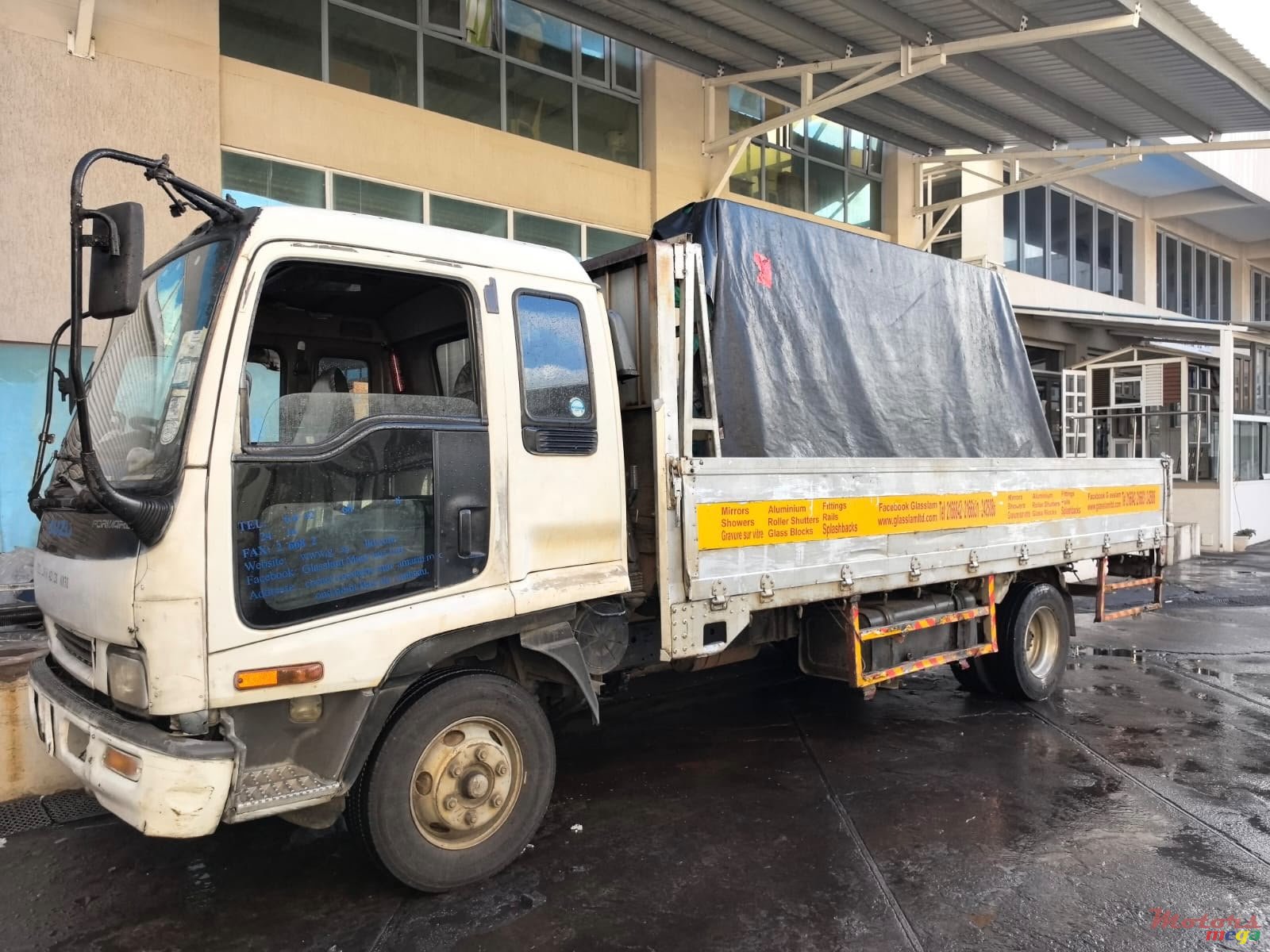 1996' Isuzu photo #5