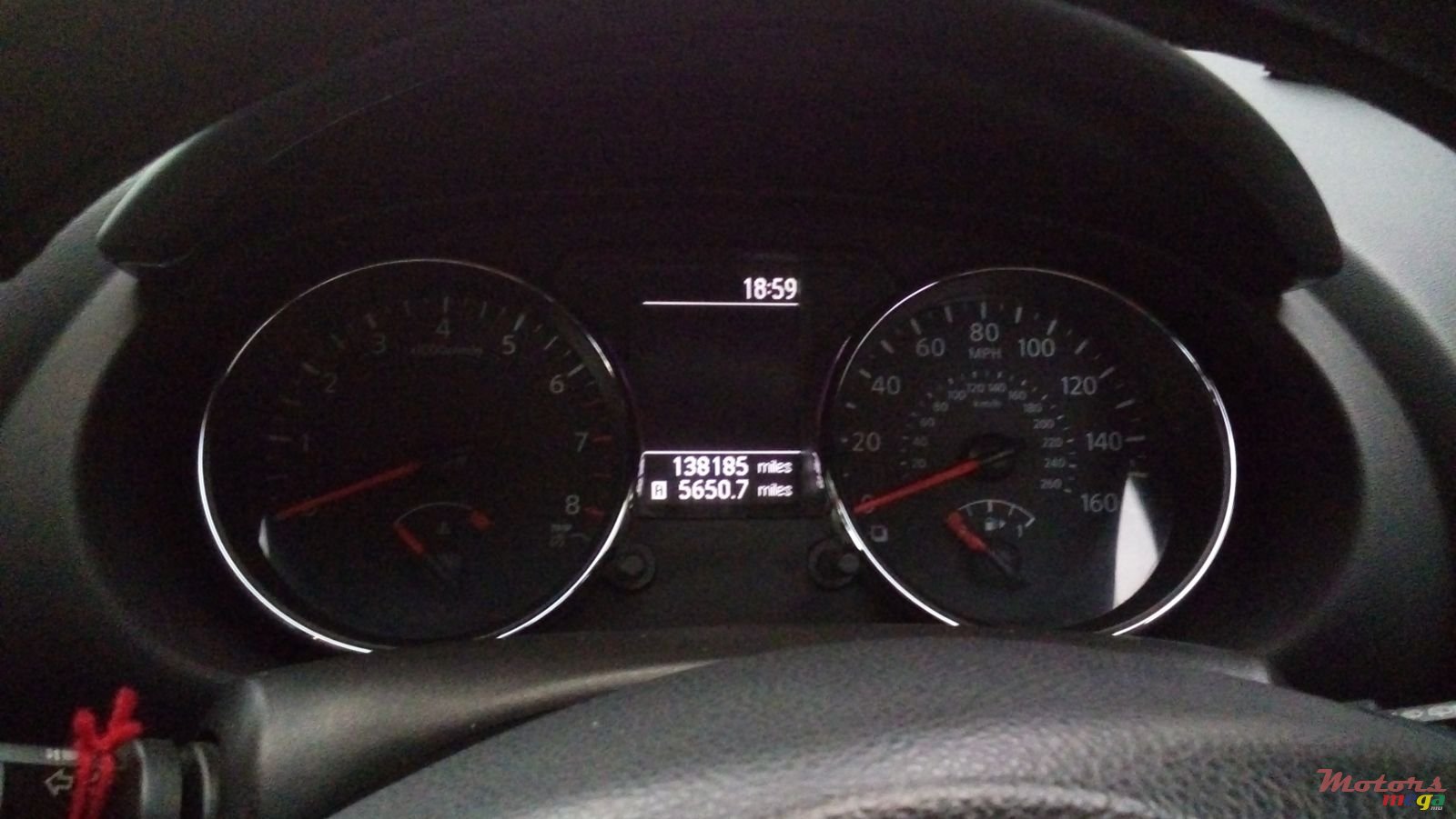 2010' Nissan Qashqai+2 photo #5