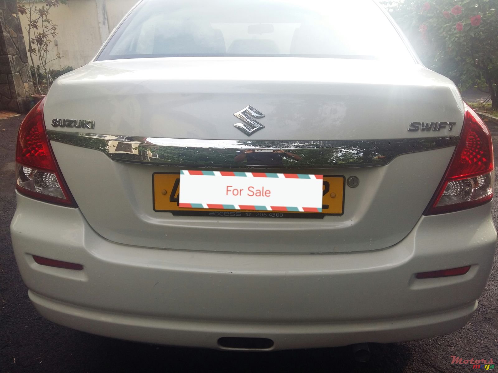 2012' Suzuki Swift photo #1