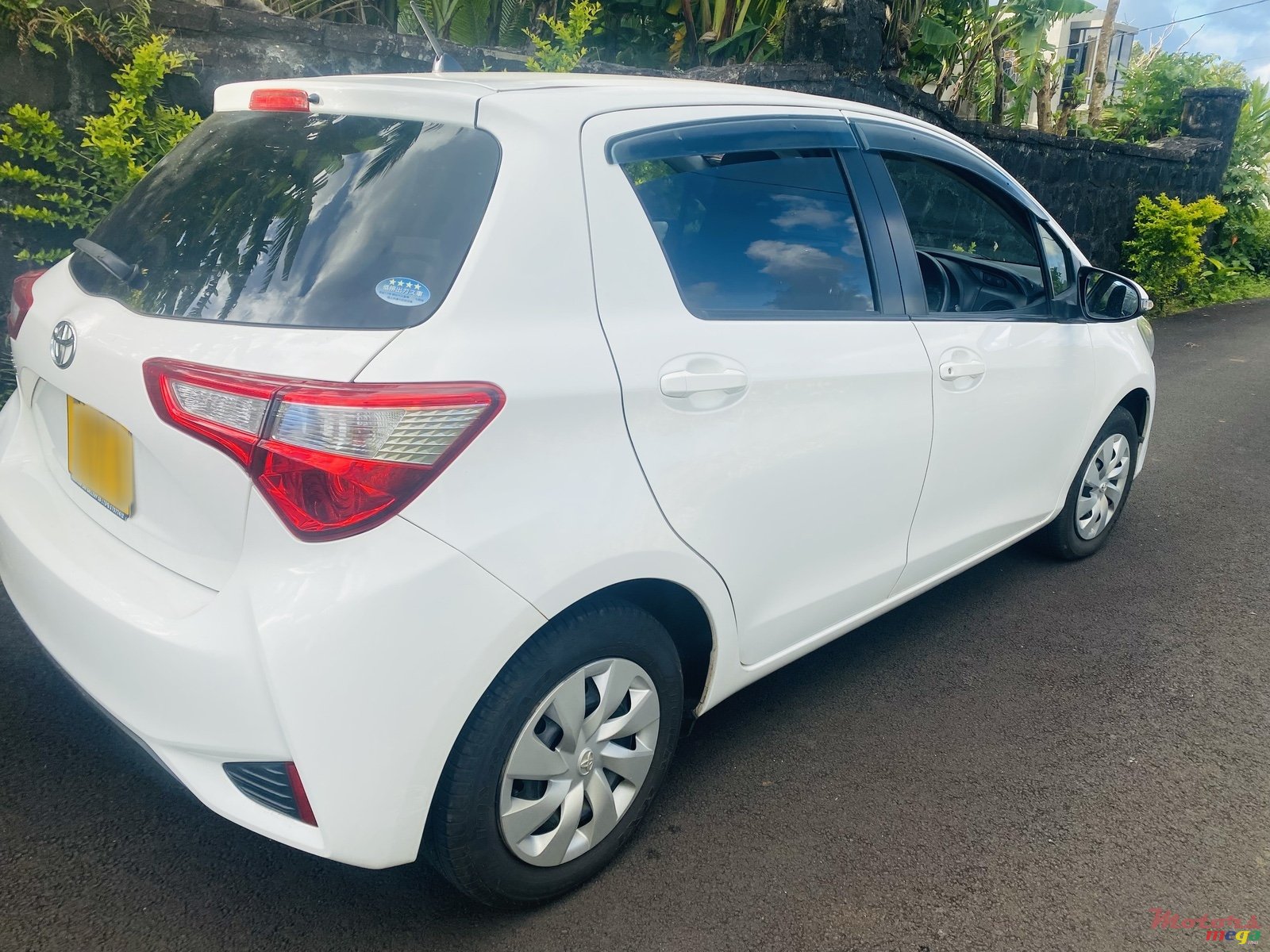 2018' Toyota Vitz Any photo #4