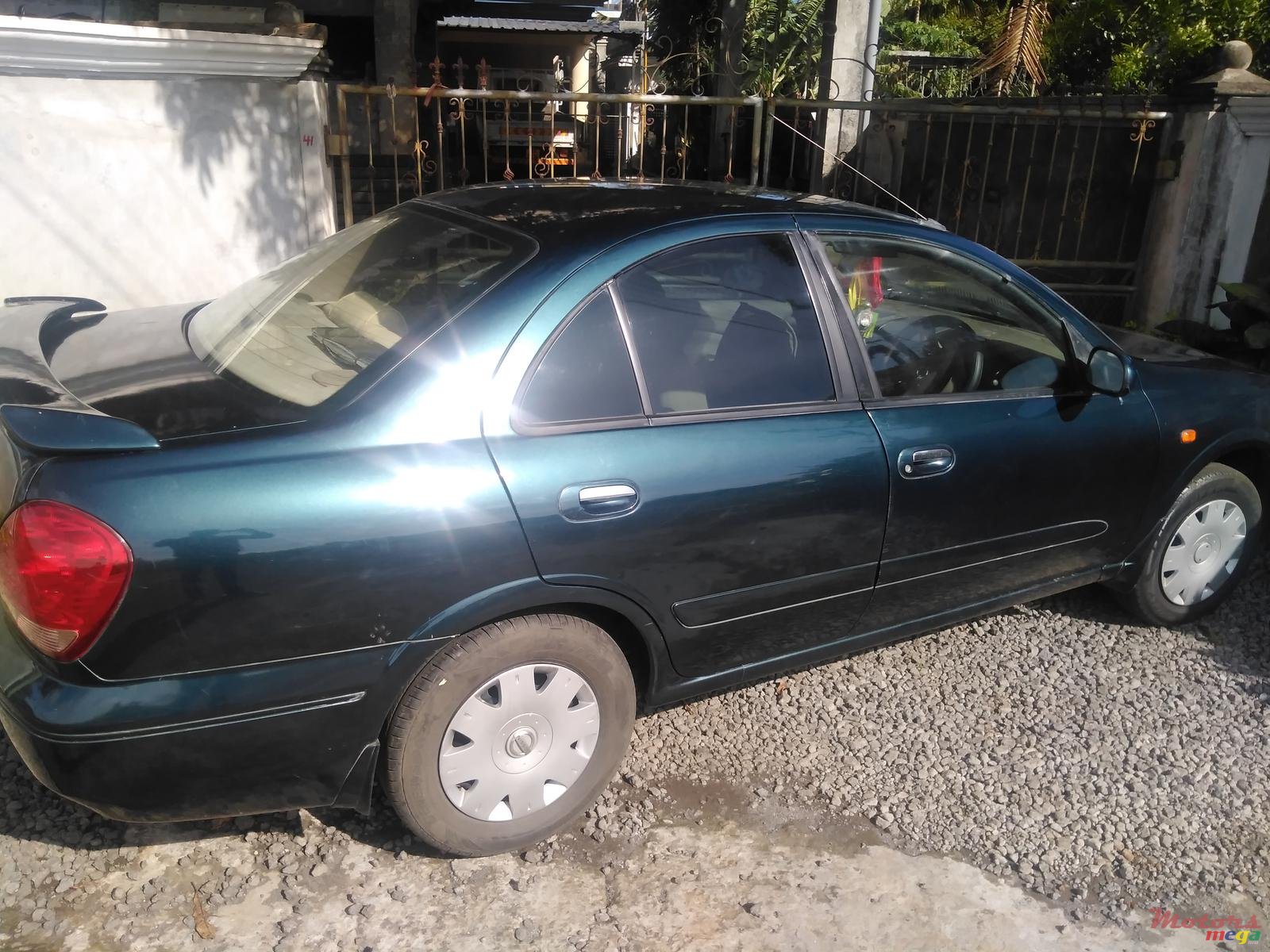 2003' Nissan Sunny photo #5