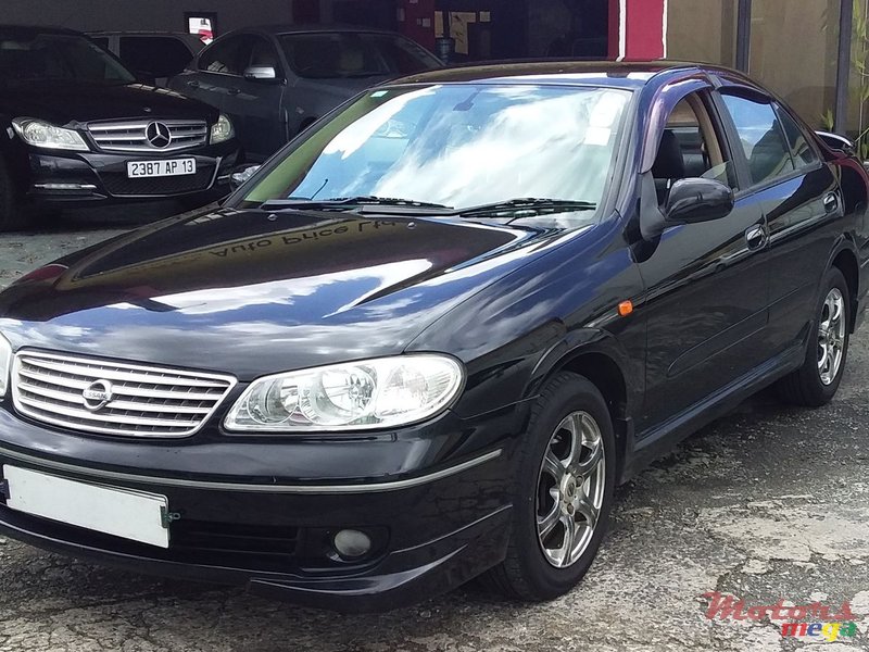 2004' Nissan Sunny N17 photo #1