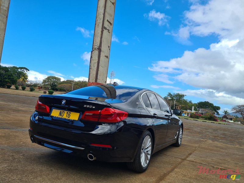 2019' BMW 530e I PERFORMANCE photo #3