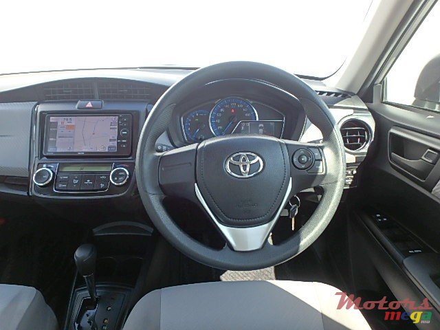 2014' Toyota Axio photo #3