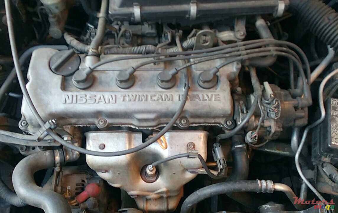 2000' Nissan Primera photo #4